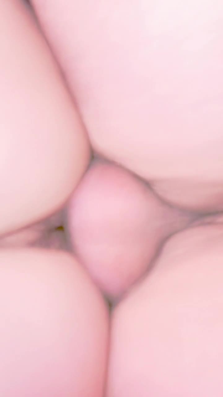 丰满少妇偷吃后入内射3